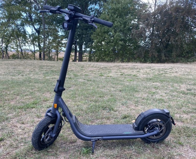 E Scooter mit Straßenzulassung