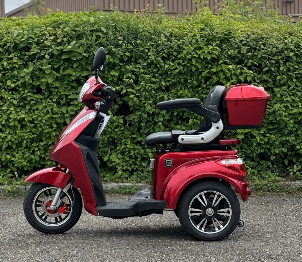 Econelo S1000 auf Testfahrt