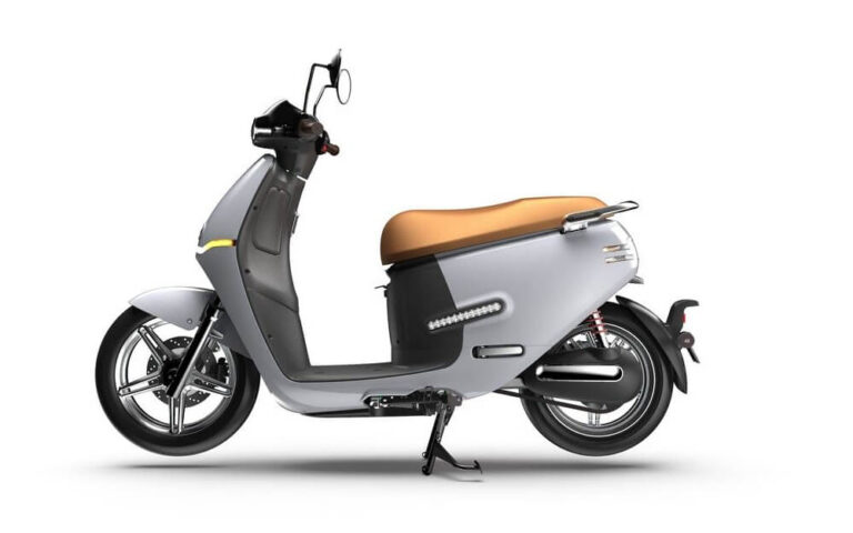 Faszinierend E Roller 125er Bilder