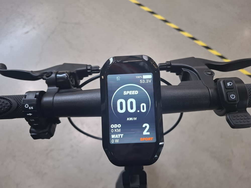 VMAX VX2 Gera und Hub Tacho Display