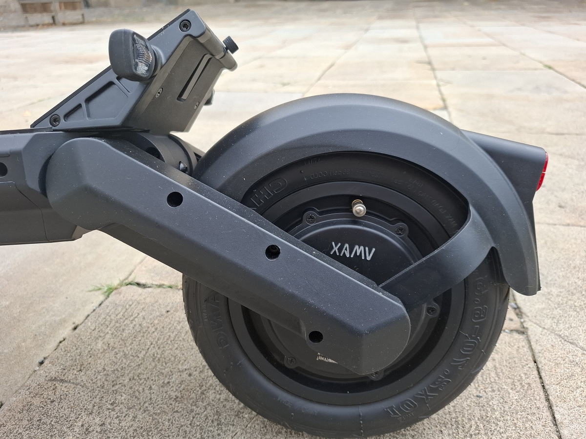 die vmax elastomerfederung ist quasi wartungsfrei und war im test extrem wirkungsvoll