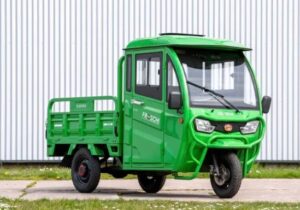 Elektrofrosch GRAND Extra Einzelkabine 45 km/h 18kW 60V 85 AH