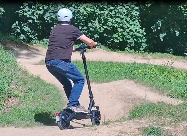 Wir testen auch im Gelände