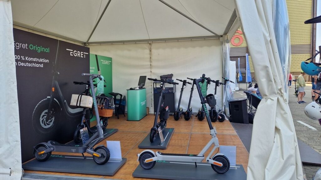 Die neuen Egret E Scooter auf dem Caravan Salon 2025
