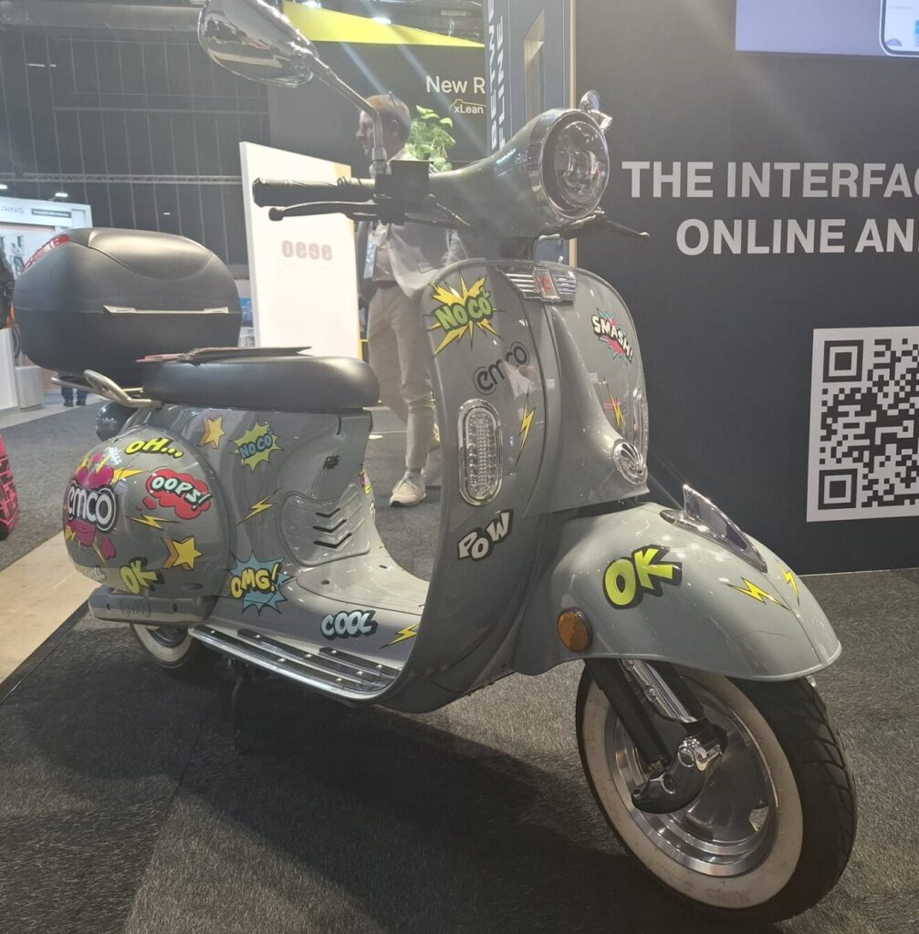 emco elektroroller auf der messe
