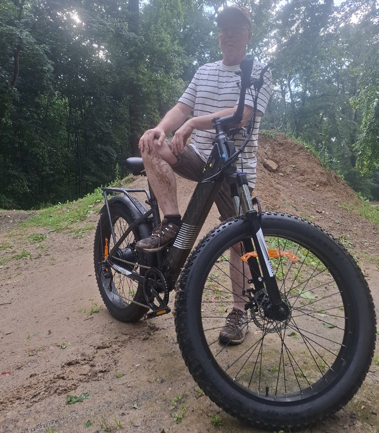 M60-Fat-Tire-E-Bike-von-iScooter-im-Test.